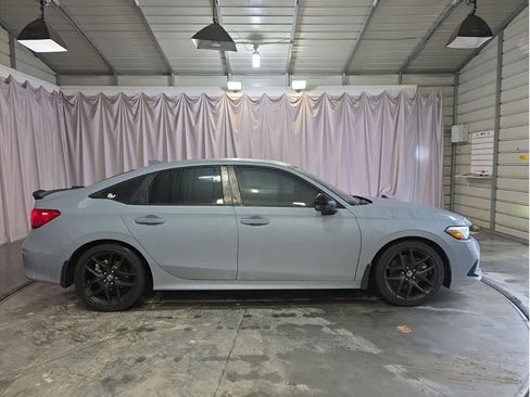 Used 2023 Honda Civic Si image 9