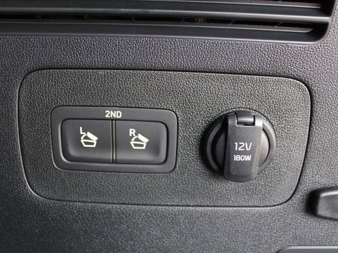 New 2026 Kia Sorento S image 11