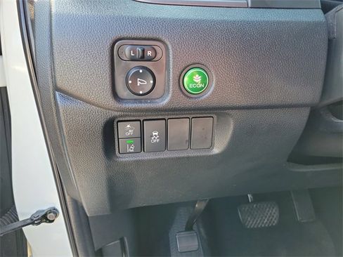 Used 2021 Honda Passport Sport image 14