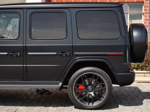 Used 2025 Mercedes-Benz G 63 AMG 4MATIC image 11