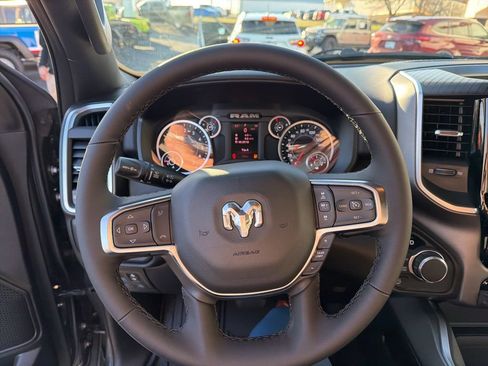 New 2026 RAM 1500 Big Horn AWD/4WD image 43