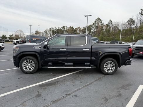 Used 2023 GMC Sierra 1500 Denali image 4