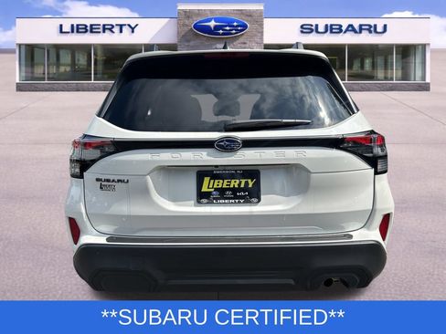 Used 2026 Subaru Forester Premium AWD/4WD image 4