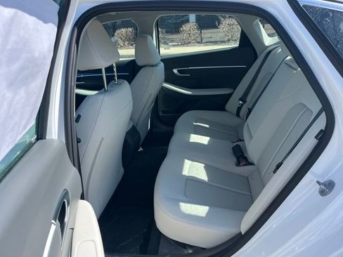New 2026 Hyundai Sonata SEL AWD/4WD image 15