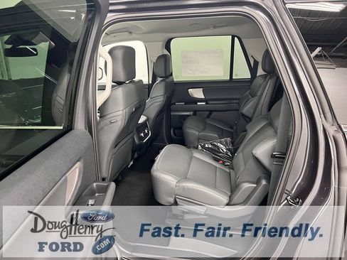 New 2026 Ford Expedition Max Active image 30