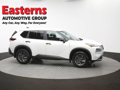 Used 2023 Nissan Rogue S AWD/4WD image 47
