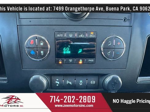 Used 2013 Chevrolet Silverado 2500 LT w/ Custom Sport Truck Package RWD image 28