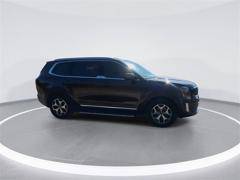 Used 2022 Kia Telluride EX w/ Towing Package image 13