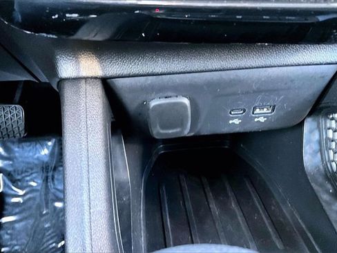 Used 2024 Chevrolet TrailBlazer LT image 15