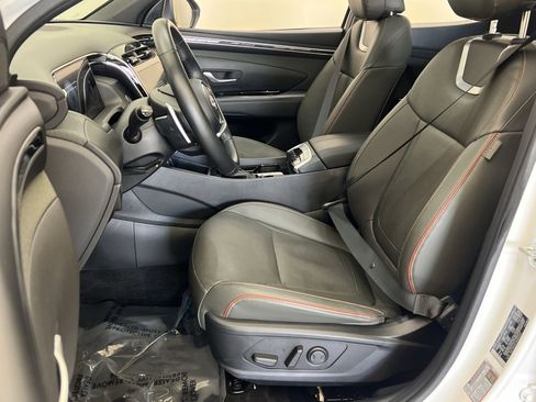 Used 2022 Hyundai Santa Cruz Limited image 11