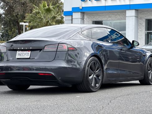 Used 2024 Tesla Model S image 5