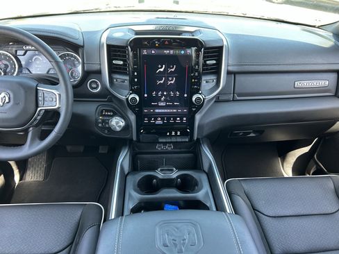 Used 2025 RAM 1500 Laramie w/ Sport Appearance Package AWD/4WD image 15