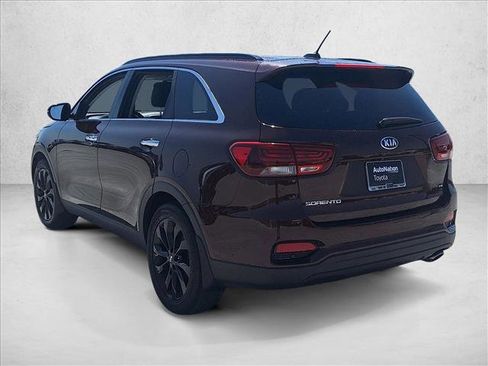 Used 2020 Kia Sorento S FWD image 7