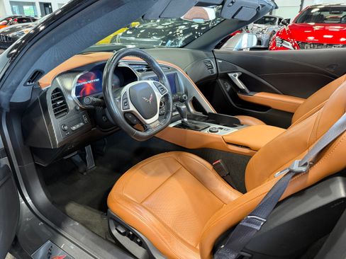 Used 2016 Chevrolet Corvette Z06 w/ 2LZ Preferred Equipment Group RWD image 4