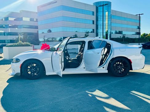 Used 2021 Dodge Charger Scat Pack w/ Dynamics Package image 26