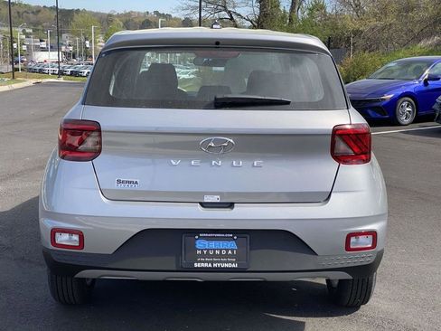 New 2026 Hyundai Venue SE FWD image 20