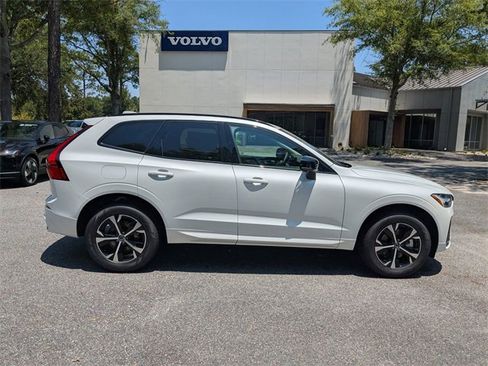 New 2026 Volvo XC60 B5 Core image 3