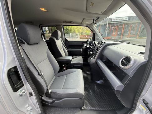 Used 2007 Honda Element LX image 16