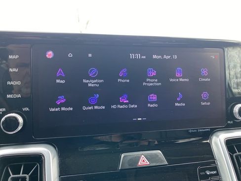 Certified 2022 Kia Sorento SX image 43