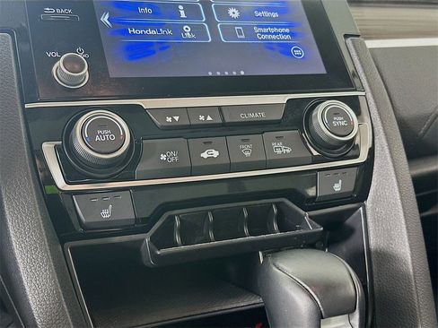 Used 2019 Honda Civic EX image 18