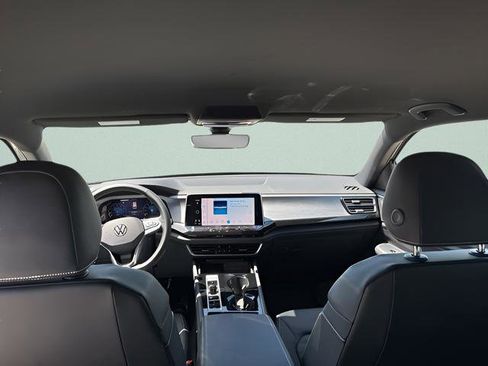 New 2025 Volkswagen Atlas Cross Sport SE image 20