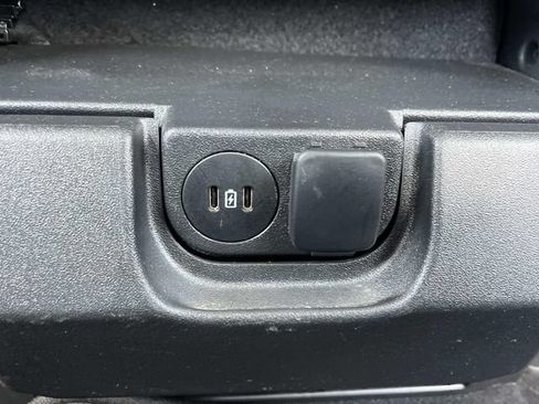 Used 2025 Ford F150 XLT w/ Equipment Group 301A Standard AWD/4WD image 17