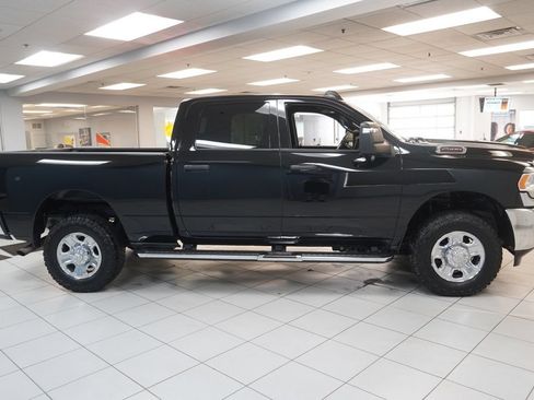 Used 2023 RAM 2500 Tradesman AWD/4WD image 12