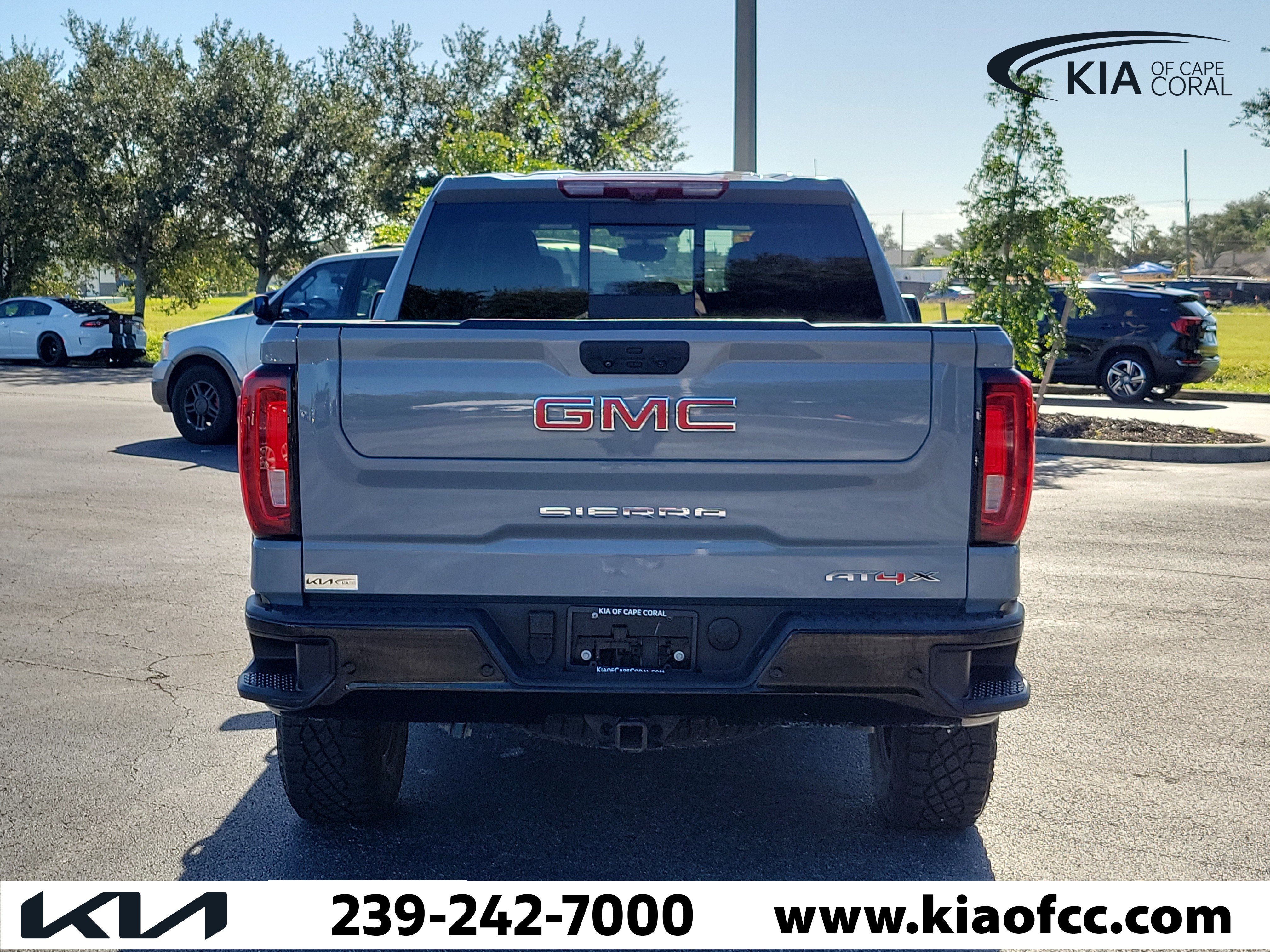 Used 2025 GMC Sierra 1500 AT4X AWD/4WD image 5
