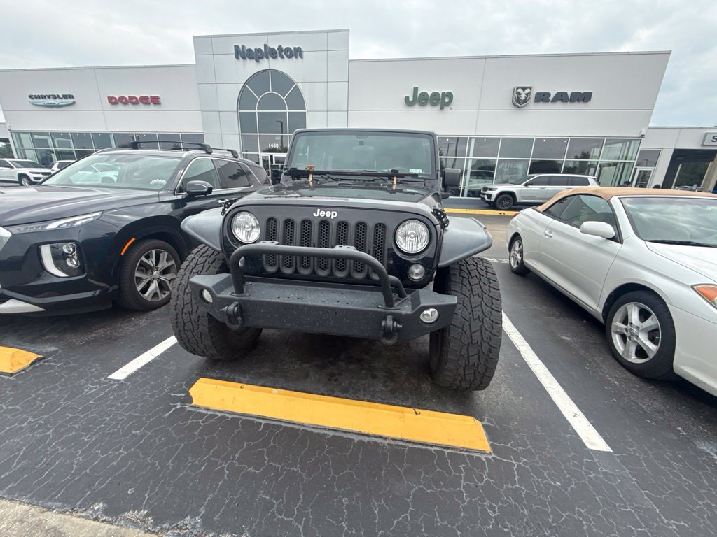 Used 2016 Jeep Wrangler Unlimited Sport AWD/4WD image 2