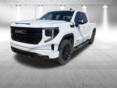 Used 2023 GMC Sierra 1500 Elevation w/ Preferred Package AWD/4WD image 6