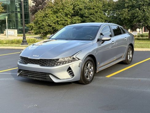 Used 2022 Kia K5 LXS FWD image 7