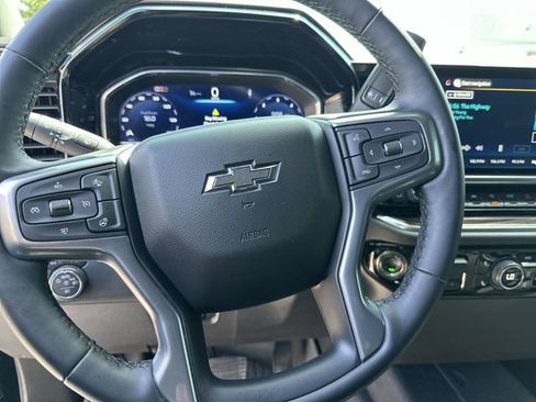Used 2024 Chevrolet Silverado 1500 LT Trail Boss AWD/4WD image 13
