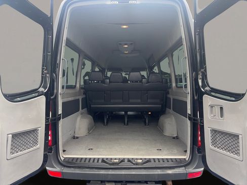 Used 2018 Mercedes-Benz Sprinter 2500 w/ Driver Efficiency Package image 36