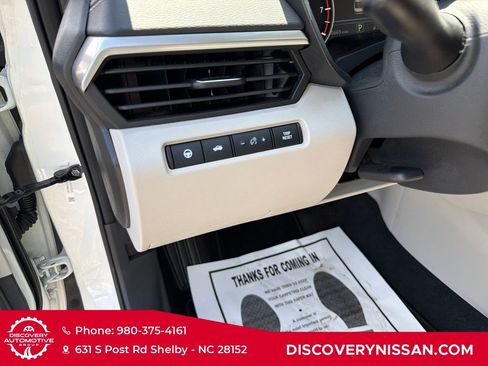 Certified 2021 Nissan Altima 2.5 SV w/ SV Premium Package FWD image 14