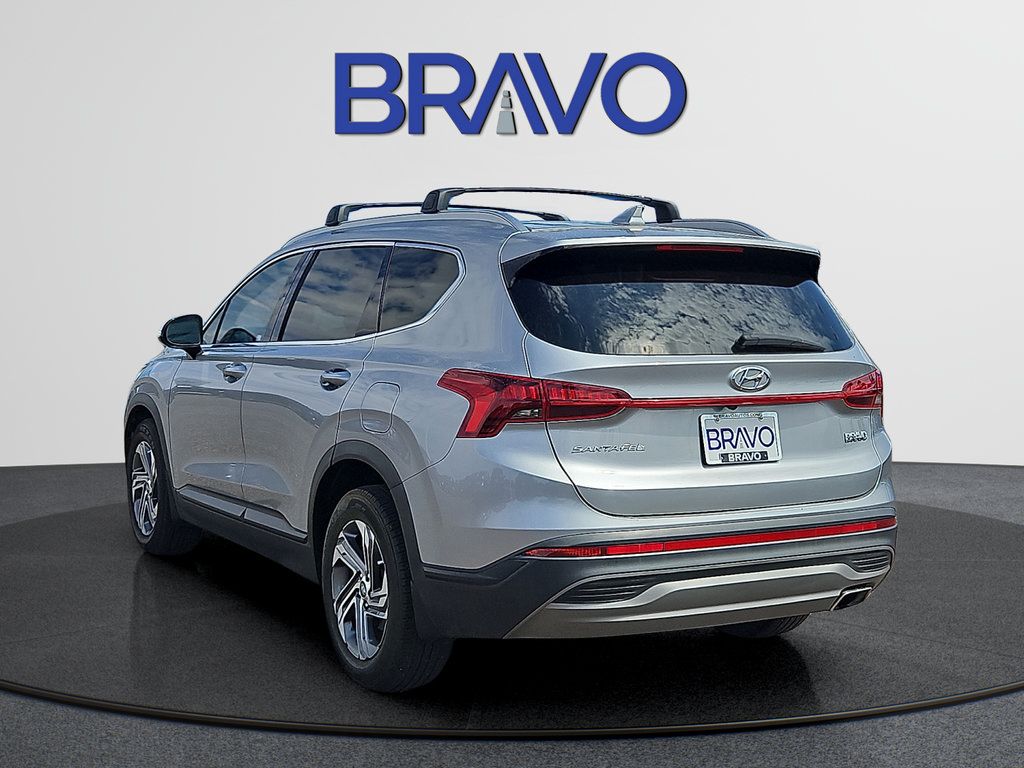 Used 2023 Hyundai Santa Fe SEL FWD image 3