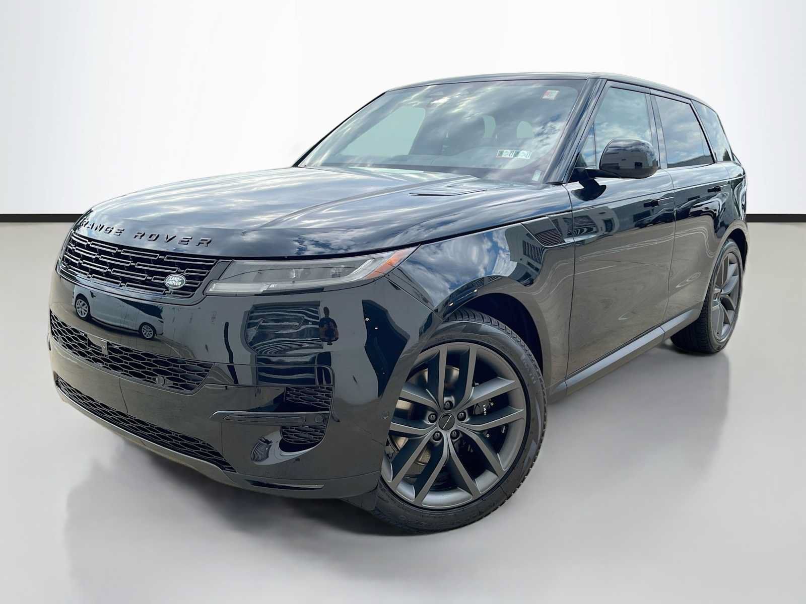 New 2027 Land Rover Range Rover Sport SE AWD/4WD image 1