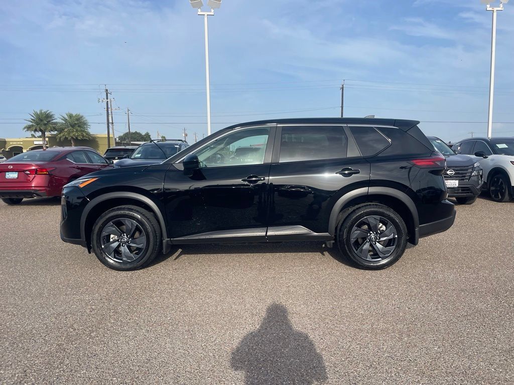 Certified 2026 Nissan Rogue SV FWD image 4