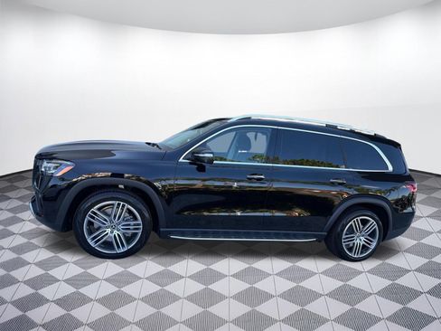 Used 2026 Mercedes-Benz GLS 450 4MATIC image 2