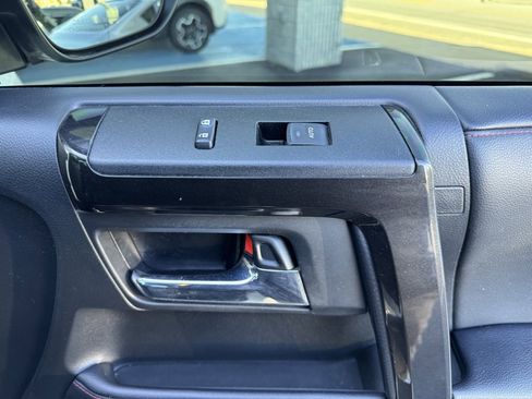 Used 2021 Toyota 4Runner Venture image 17