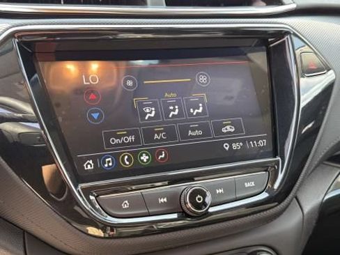 Certified 2023 Chevrolet TrailBlazer LT w/ Convenience Package FWD image 15