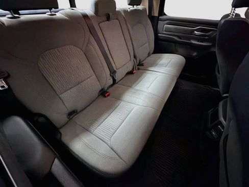 Used 2020 RAM 1500 Big Horn AWD/4WD image 14
