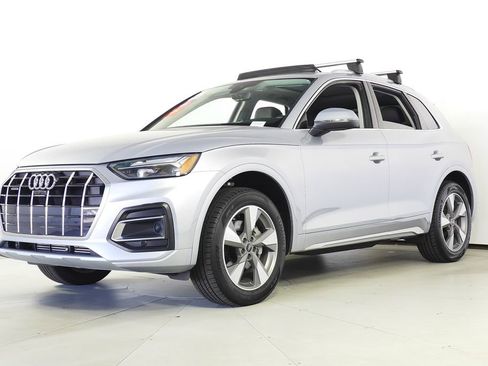 Used 2023 Audi Q5 2.0T Premium Plus w/ Premium Plus Package image 2
