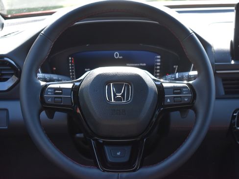 New 2025 Honda Pilot Black Edition image 28