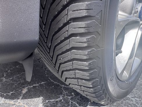 Used 2013 Ford Escape SEL image 13