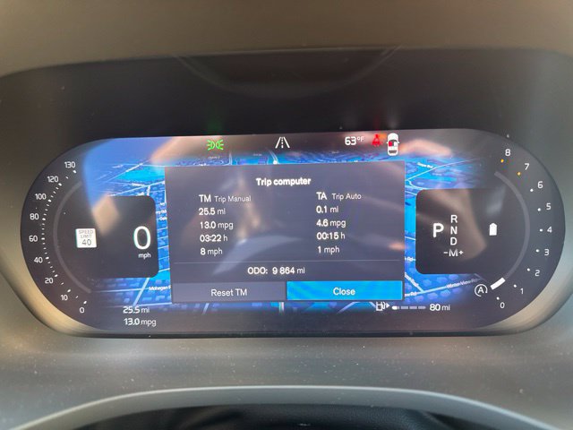 Certified 2025 Volvo XC60 B5 Plus AWD/4WD image 24