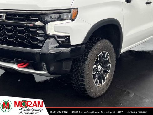 Certified 2023 Chevrolet Silverado 1500 ZR2 w/ Technology Package AWD/4WD image 8