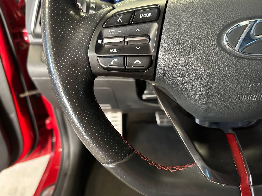 Used 2019 Hyundai Elantra Sport w/ Cargo Package FWD image 11