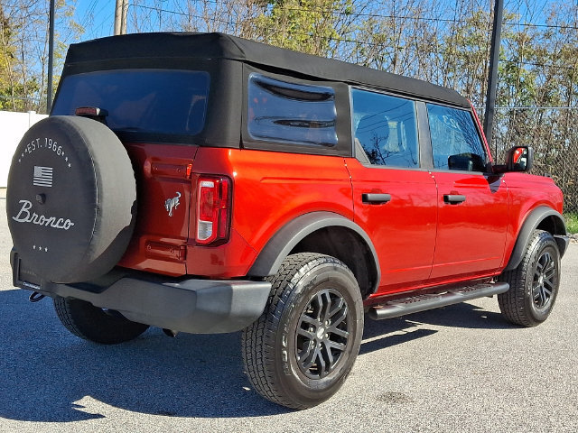 Used 2023 Ford Bronco 4-Door AWD/4WD image 9