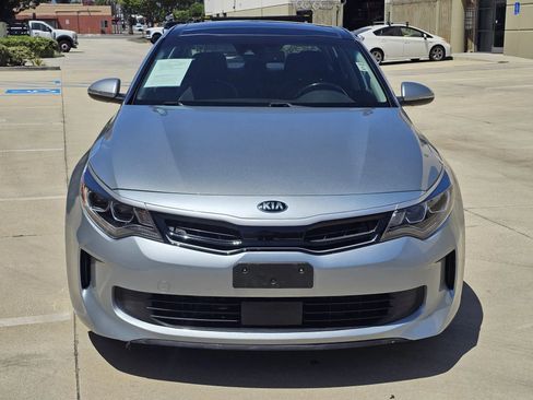 Used 2017 Kia Optima EX w/ Technology Package FWD image 2