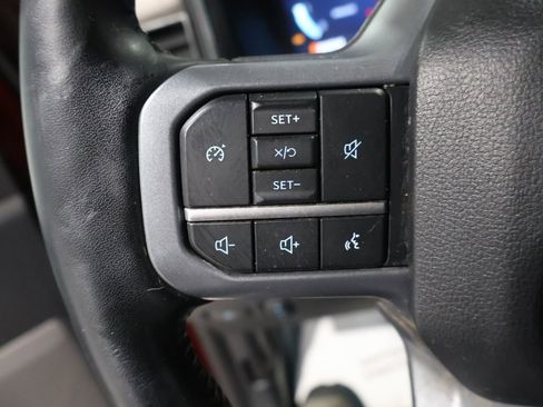 Used 2024 Ford F250 Lariat w/ Chrome Package image 33